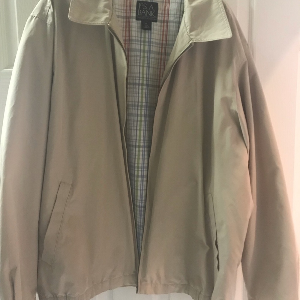 Men’s Joseph banks  jacket beige size XL